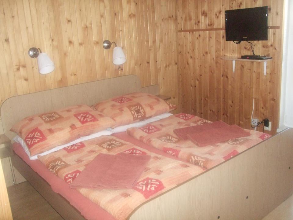 Penzion Kardinal Velke Uherce Exteriör bild